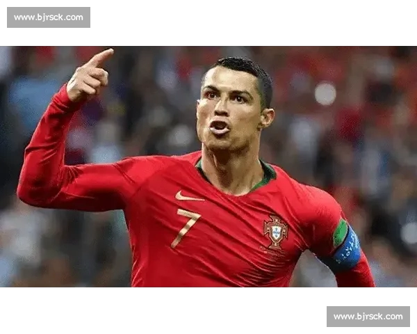 五大联赛最新战报解析球星表现与积分榜动态全面盘点